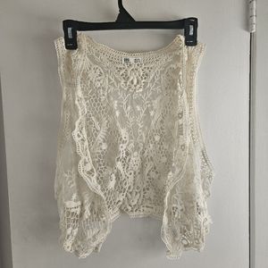 Lace embroidered sleeveless vest